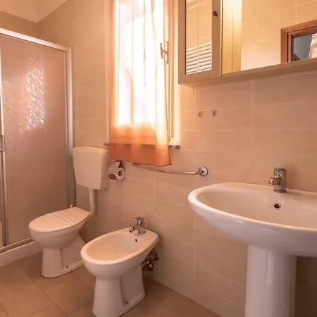 Agenzia Vear - Indiana 20 Apartment