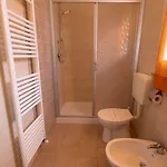 Agenzia Vear - Indiana 20 Apartman *