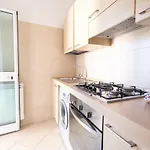 Agenzia Vear - Indiana 20 Apartman *